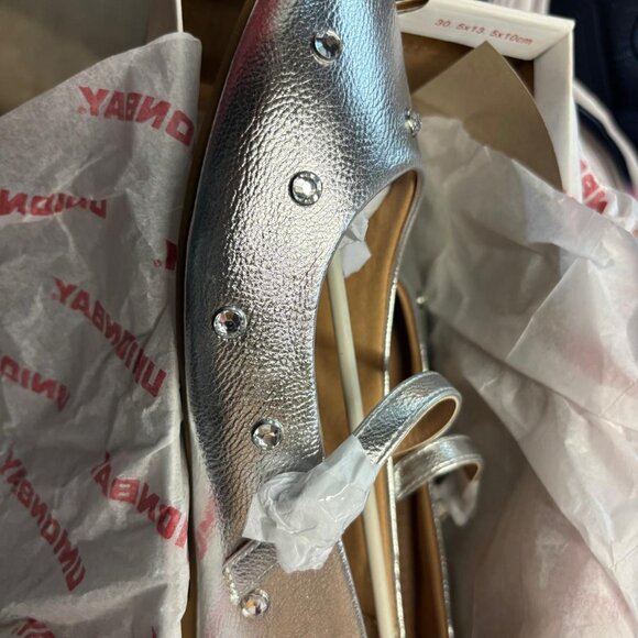 Unionbay Women's Catia Jeweled Mary Jane Flats – Silver,  US Size 6M (Style #U4C - Picture 5 of 7